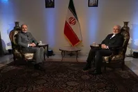 ظریف: ماکرون ناقل پیام ترامپ نبود| به عربستان پیشنهاد می‌کنم طرح صلح هرمز را بررسی کنند