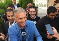 کی‌روش پس از ورود به تهران: به خانه برگشتم/ امیدوارم آرزوهای ایران را برآورده کنم
