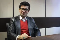 پیمان شیخی هم از صدا و سیما کناره گیری کرد