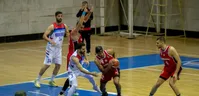 تصاویر| بازی بسکتبال نبوغ اراک و شهرداری گرگان