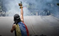 قمار خطرناک ابرقدرت‎ها در ونزوئلا| چین و روسیه چه‌ نقشی در حفظ  دولت "مادورو" خواهند داشت؟ آمریکا پشت "خوان گوایدو" خواهد ایستاد؟
