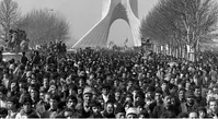 چرا رژیم پهلوی سقوط کرد؟