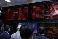 افت ۳۰ هزار واحدی بورس/شاخص یک میلیون و ۱۷۴ هزار واحد شد