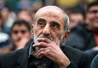 توضیح شریعتمداری درباره انتقاد از آیت‌الله سیستانی