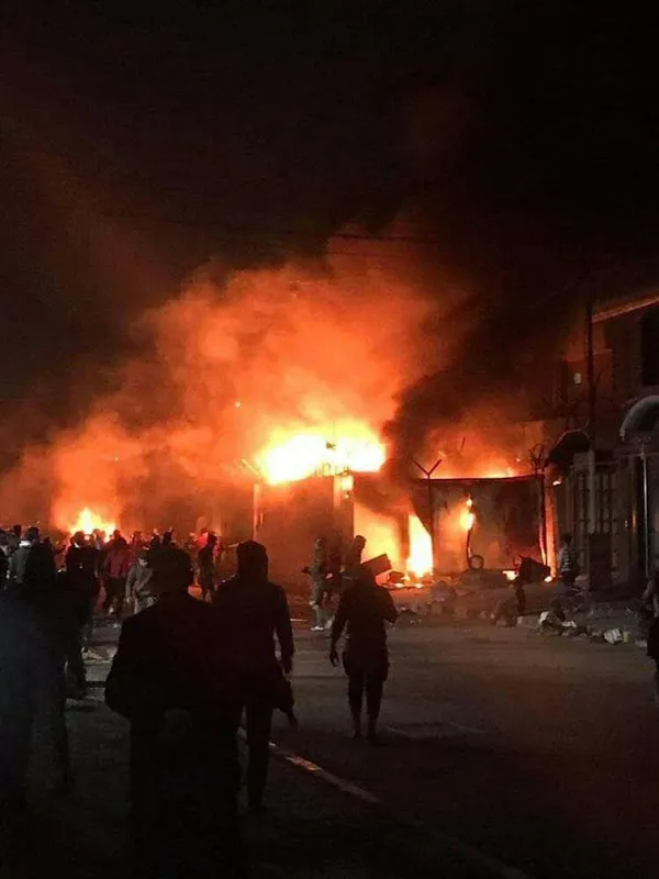 این تصاویر در شبکه&zwnj;های اجتماعی منتشر شده و گفته شده که مربوط به حمله به کنسولگری ایران در نجف است.