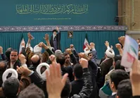 رهبر انقلاب: همه باید در انتخابات شرکت کنند