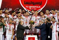 تصاویر| لحظه عجیب جشن قهرمانی پرسپولیس