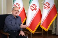 رئیس‌جمهور: استعفاء نخواهم داد/ برخی می خواهند ما بجنگیم!