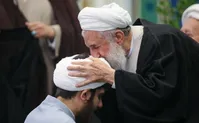 تصاویر| عمامه گذاری طلاب