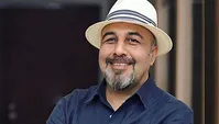 عکس/رضا عطارانِ نوجوان در مشهدِ ۱۳۵۹