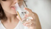 این حالات نگران کننده بدن نشانه کمبود آب است