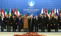 از حضور و استقبال متفاوت از پوتین تا ضیافت شام/سران کشورها در اجلاس گاز چه گفتند؟+تصاویر