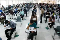 خطر شعله‌ور شدن کرونا؛ تجمعات بزرگ ممنوع شود