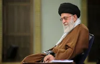 رهبر انقلاب: قرارگاه بهداشتی و درمانی تشکیل شود/ احتمال «حمله‌ی بیولوژیکی» بودن کرونا وجود دارد