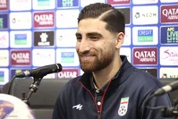 با وجود علاقه پرسپولیس و استقلال؛ کاپیتان تیم ملی به ایران نمی‌آید!