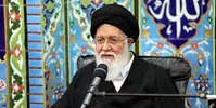 علم‌الهدی: اگر با رهبری همراه نشویم، سقوط می‌کنیم/ مردم پیرو راه ولایت هستند