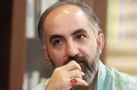 رئیسی: اگر اگر فرزند مسئولی به خارج رفت، پدر هم برود!