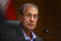 پشت پرده نامه تهدیدآمیز ۱۲ رئیس کمیسیون‌ مجلس به روحانی