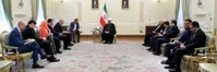 روحانی: تصمیم ترامپ ریختن بنزین در آتش منطقه بود/از روابط دوستانه و متوازن تهران – لندن استقبال می‌کنیم/وزیر خارجه انگلیس: ایران اقدامات مثبتی در مبارزه با تروریسم انجام داده/حمایت از برجام