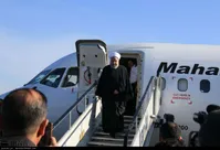 روحانی: در هیچ شرایطی نمی‎گذاریم مردم دچار مشکل شوند| آمریکا می‌خواست ایران را در 13 آبان آشفته ببیند| ملت پاسخ آمریکا را در 22 بهمن می‌دهد| کالاهای اساسی برای سال آینده با ارز ۴۲۰۰ تومانی وارد کشور خواهد شد