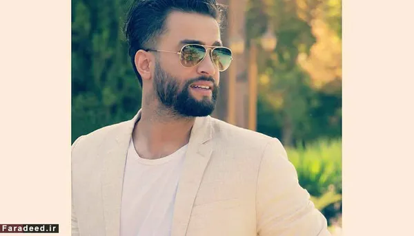 
بنیامین بهادری
بعد از معروف شدن آلبوم &laquo;بنیامین ۸۵&raquo;، این خواننده پیشنهادهای زیادی برای انجام کارهای تصویری داشت، اما همیشه در مقابل آن&zwnj;ها مقاومت کرد و علاوه بر ویدئو نساختن، کنسرت نیز برگزار نکرد شاید به همین خاطر بود که تبلیغات شهری بنیامین، برای برند لوازم خانگی &laquo;بیم&raquo;، با استقبال گسترده&zwnj;ای رو به رو شد.