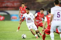 استقلال هیچ اقدامی نکرده؛ استعداد جوان چطور در آستانه امضا با پرسپولیس است؟
