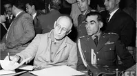 این دادستان، مصدق را با ناسزا و دشنام گفتن، محاکمه کرد+عکس