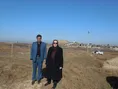 میشل کازانوا و جبرییل نوکنده در ترنگ تپه در جلگه گرگان/این بازدید با هدف امکان سنجی برای شروع طرح بازنگری ترنگ تپه در قالب پروژه مشترک ایران و فرانسه بود