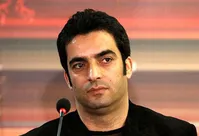 عکس| سلفی جدید منوچهر هادی در یک مراسم خاص