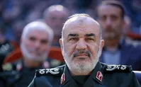 فرمانده سپاه اولین دوز واکسن ایرانی کرونا را دریافت کرد