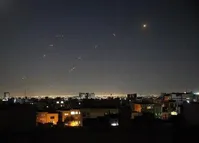 حمله به نارمک و لویزان تهران؛ درگیری پدافند هوایی