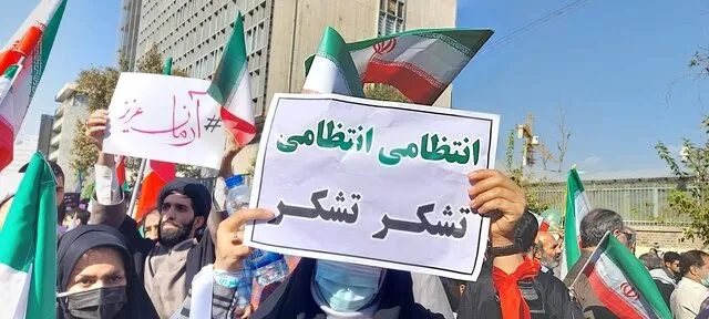 تصاویر| گزارش راهپیمایی ۱۳ آبان ۱۴۰۱؛ دولت انقلابی، انتقام، انتقام!