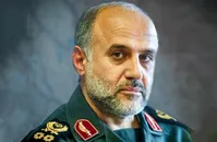 عکس/ «سرلشکر رشید در کنار حسن باقری و زین الدین» در ایام جنگ؛ دهه ۶۰
