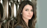 عکس عاشقانه برن سات بازیگر زن عشق ممنوعه و همسرش 
