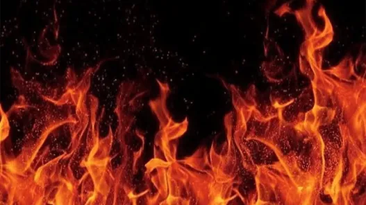 حریق ۱۰ باب مغازه در فاضل‌آباد