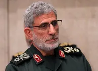 عکس/ «سردار قاآنی» با عینک متفاوت در جبهه؛ دهه ۶۰