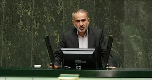 با حذف ارز ۴۲۰۰ تومانی، قیمت گوشت و مرغ و روغن دوبرابر می‌شود
