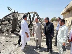 دستور فوری برای بازسازی تأسیسات فرودگاه ایرانشهر
