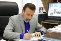 انتقاد شدید واعظی از شعار علیه روحانی در راهپیمایی ۲۲ بهمن