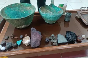کشف سکه‌های تاریخی از حفار غیرمجاز در بندپی شرقی بابل