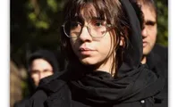 عکس زیرخاکی از مونا مهرجویی و نیکی نصیریان