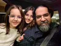 رضا صادقی و محسن یگانه ممنوع الکار شدند!