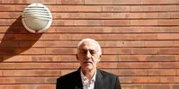 محمد دادکان: به من بگویید آقای نوستراداموس!