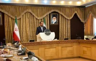 اظهارات وزیر اقتصاد درباره تورم، مالیات، وام بدون ضامن، اجازه‌بها