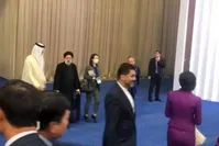 فیلم| گفت‌وگوی خصوصی رئیسی و امیر قطر در اجلاس سیکا
