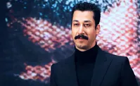 عکسی از ماشین خاص و گران قیمت بهرام افشاری