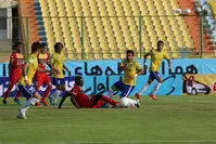 تساوی جنجالی صنعت نفت و فولاد به نفع مدعیان