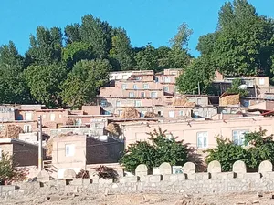 زنوزق؛ نگین پلکانی آذربایجان