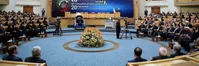 کنایه روحانی به مخالفان برجام/توصیه به نامزدهای انتخابات؛ نمی‌خواهیم شاهد انتخاباتی شبیه آمریکا باشیم+فیلم و تصاویر