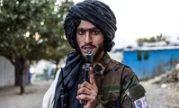 فیلم| مجازات عجیب یک سارق گاو توسط طالبان